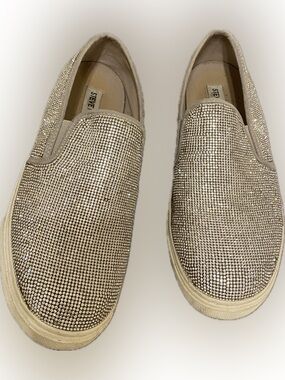 Sale!! Steve Madden Sparkling Silver Slip-On Sneakers